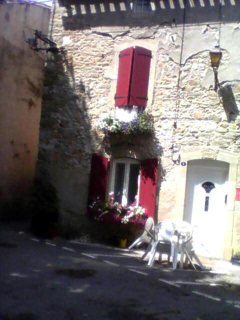 La maison des vendangeurs Trausse Extérieur photo